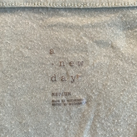A New Day Mint V-Neck Top - Picture 3 of 4